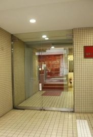 プレミアムオフィス麹町 エントランス　写真