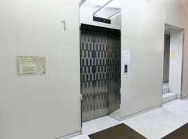 イトーピア橋本ビル エレベーターホール　写真