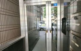 岩本町ツインサカエビル(旧：ユニゾ岩本町サカエビル) エントランス　写真