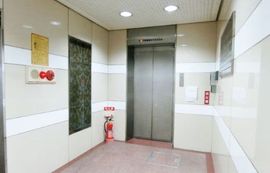 イトーピア神田共同ビル エレベーターホール　写真