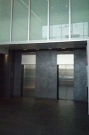 いちご八丁堀ビル エレベーターホール　写真