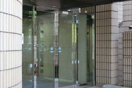 明産新川シティビル エントランス