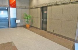 いちご新川ビル エントランスホール　写真