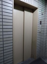 ヒガノ日本橋ビル エレベーター　写真