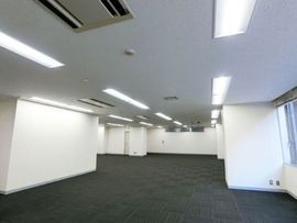 苔香園ビル 室内