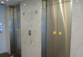 FUSE BLDG.1 エレベーター　写真