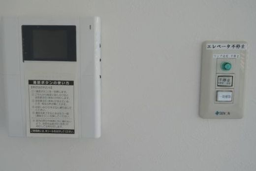 NO.1ニイクラビル 写真