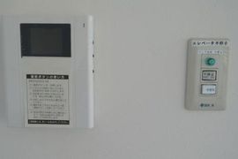 NO.1ニイクラビル 写真