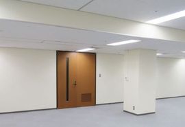 日土地ビル オフィス　写真