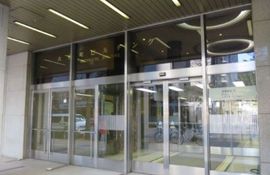 大手町ビル エントランス