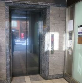 カートブラン麻布十番 エレベーター　写真