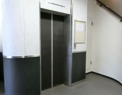 ストークビルヂング本石 物件写真 建物写真4