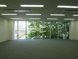 NEWS京橋 室内　写真