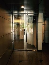 三翔ビル本郷 エントランス　画像