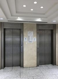 朝日生命江東ビル エレベーターホール　写真