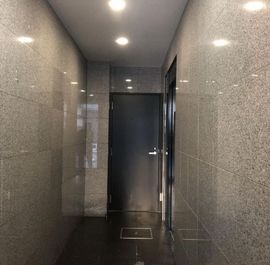 シグマ茅場町ビル エントランスホール　写真