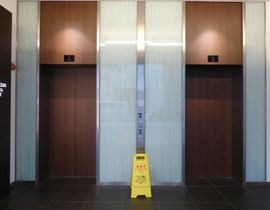 サクセス銀座ファーストビル エレベーターホール　写真
