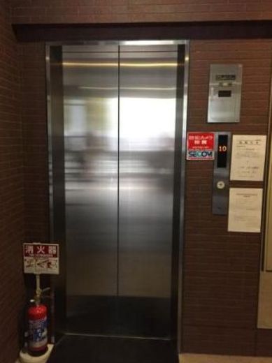青山TKOビル エレベーター　写真