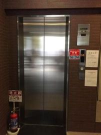 青山TKOビル エレベーター　写真