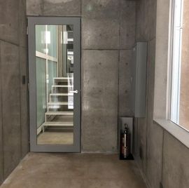 ブランシェ銀座(旧:セントラル銀座2丁目ビル) 画像　出入り口