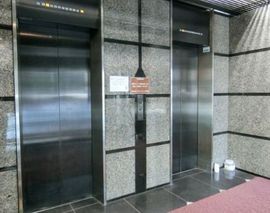 Landwork新宿ビル エレベーターホール　写真