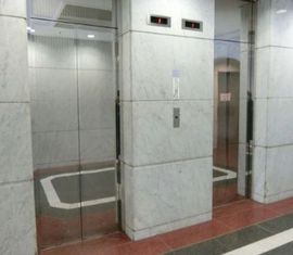 ヒューリック芝4丁目ビル エレベーターホール　写真