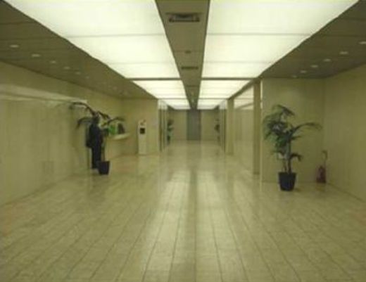 紀尾井町パークビル エントランスホール　写真