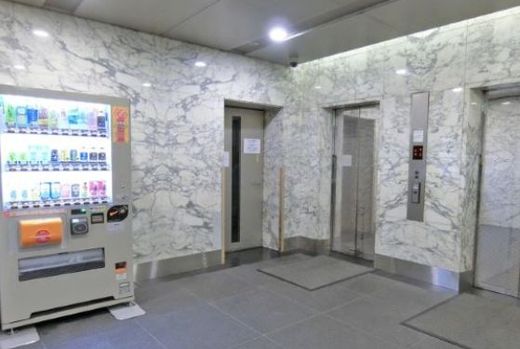 新橋マリンビル エレベーターホール　画像
