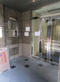 萩原ビル第2 エントランス　写真