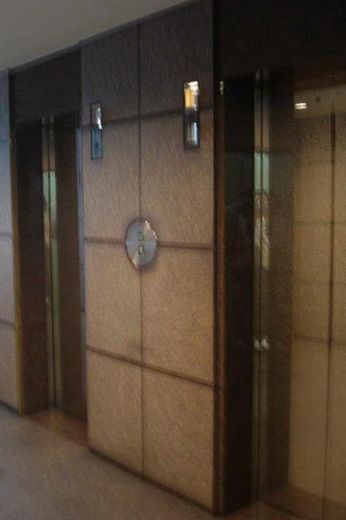 麹町鶴屋八幡ビル エレベーター　写真