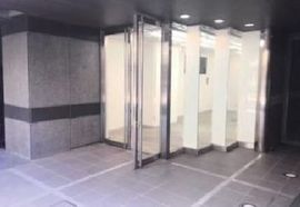 番町YMビル エントランス　写真