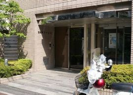 西新宿ワイビル エントランス　写真
