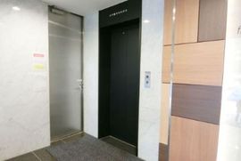 四谷荒木町スクエア エレベーターホール　写真