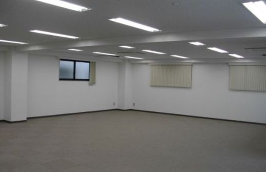 有隣ビル 室内　写真