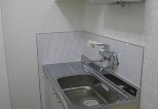 有隣ビル 給湯室　写真