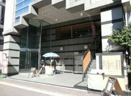 ヒロ四谷ビル エントランス　写真
