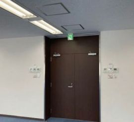 新お茶の水ビルディング 専有部　出入り口