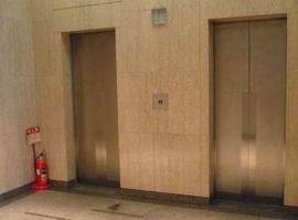 四谷ISYビル エレベーターホール　画像