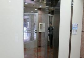 第2タチバナ銀座ビル エレベーター　写真