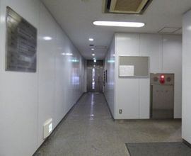 M&Cビル エントランスホール　写真