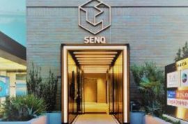 新六本木ビル(旧:SENQ六本木) エントランス　写真