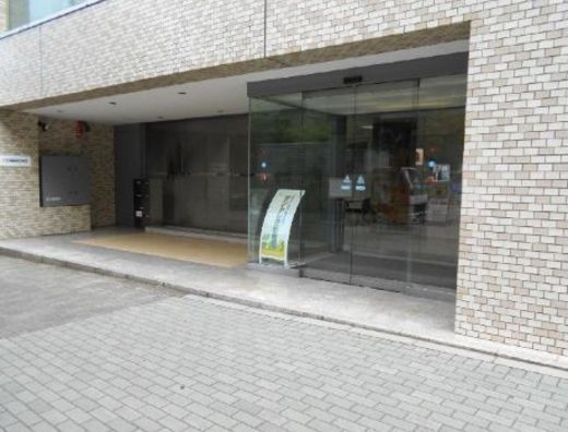 COMMONS四谷ビル エントランス　写真