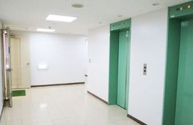 半蔵門ビル エレベーター