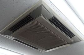 カワカミビル 空調　写真