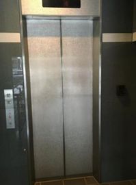 銀嶺ビル エレベーター　写真