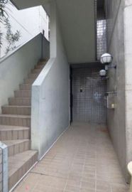 渋谷作本ビル エントランス　写真