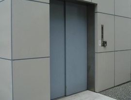 スハラ六本木ビル エレベーター　写真