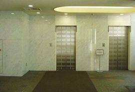 榮葉ビル エレベーターホール　写真