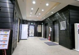 久保ビル(新宿) エレベーターホール　写真