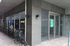 Path表参道 B棟 エントランス　写真